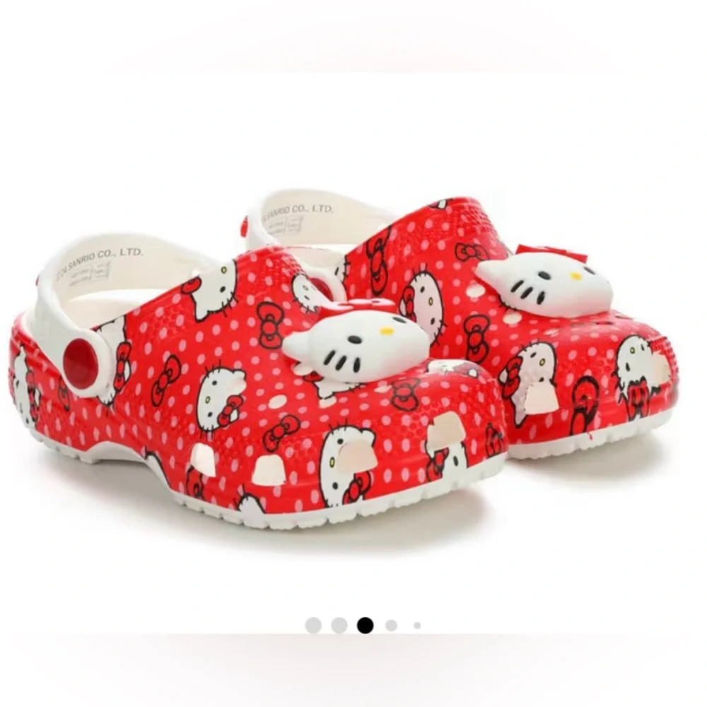 NWT Hello Kitty Kids Crocs 8C - Picture 1 of 3